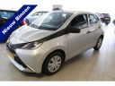 toyota-aygo-1070pk-vvti-xfun-5drs-keurige-toyota-aygo-5drs-slechts-24-wegenbelasting-per-mnd-airco-metallic-lak-5-deuren-abs-esp-telefoonvoorb-usb