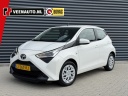 toyota-aygo-10-vvti-xplay-camera-apple-carplay-led