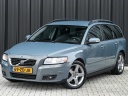 volvo-v50-24-edition-·-5-cilinder-·-nl-auto-·-automaat-·-parkeersensoren-achter-·-cruise-control-·-xenon-·-climate-control-·-trekhaak