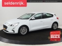 ford-focus-10-ecoboost-titanium-automaat-carplay-navigatie-keyless-climate-control-parkeerhulp-cruise-control-bluetooth
