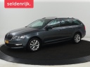 skoda-octavia-10-tsi-ambition-stoelverwarming-trekhaak-half-leder-carplay-navigatie-dab-climate-control-cruise-control-parkeerhulp-bluetooth