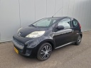 peugeot-107-1012v-urban-move