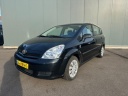 toyota-corolla-verso-16-vvti-terra-airco
