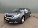toyota-avensis-wagon-18-vvti-dyn-bns-sp-navi-clima-nap