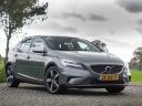 volvo-v40-15-t3-rdesign-pano-h&k-keyless-cruise