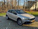 volvo-v40-cross-country-15-t3-nordic-pano-l-blis