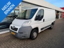 peugeot-boxer-330-22-hdi-l1h1-pro-3e-eigenaar-airco-3zitplaatsen-zijschuifdeur-rechts-trekhaak-achteruitrijcamera-parrot-carkit-voorzien-van-houten-