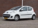 peugeot-107-xs-10-5d-airco-radio-cd